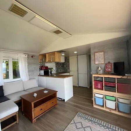 Holiday home Casa Vagalume Oia